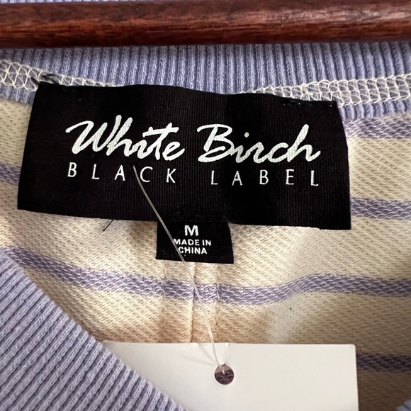White Birch Black Label Springtime Stripes Weekender V-Neck Pullover, NWT, M - Picture 5 of 16